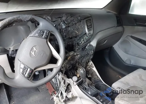 2018 Hyundai Tucson Sel from USA, damaged, VIN KM8J33A4XJU713962